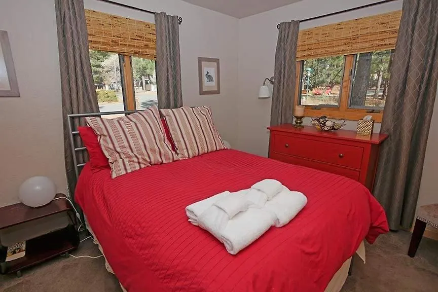 750 Stanford Avenue Cabin سووث لاك تاهوي بيت للعطل