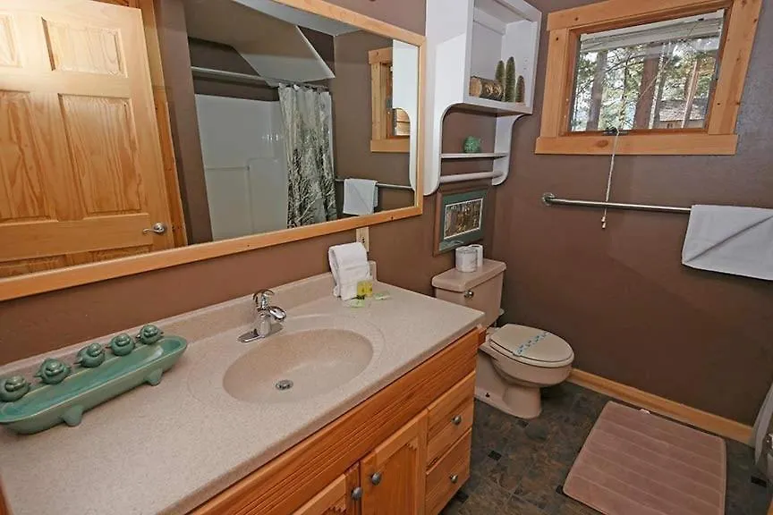 750 Stanford Avenue Cabin سووث لاك تاهوي