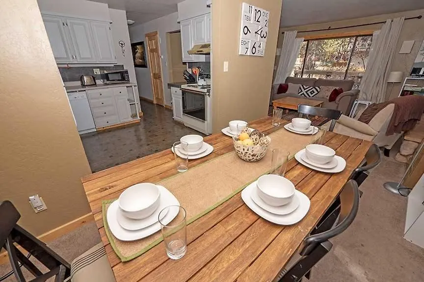 بيت للعطل 750 Stanford Avenue Cabin سووث لاك تاهوي الولايات المتحدة الأمريكية